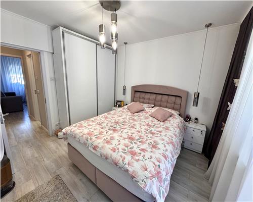 Apartament 3 camere, mobilat si utilat, Ploiesti, Piata Mihai Viteazul
