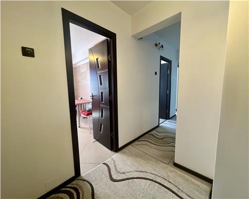 Inchiriere 3 camere spatios cu centrala termica proprie, zona Malu Rosu, Ploiesti