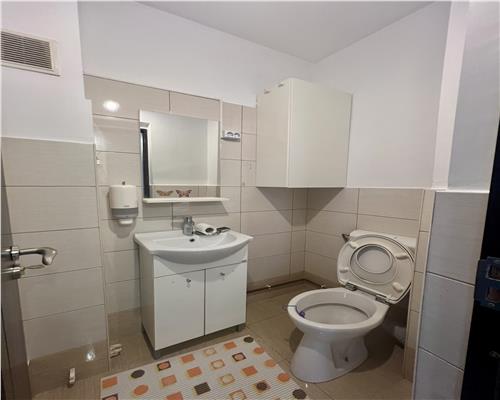 Inchiriere 3 camere spatios cu centrala termica proprie, zona Malu Rosu, Ploiesti