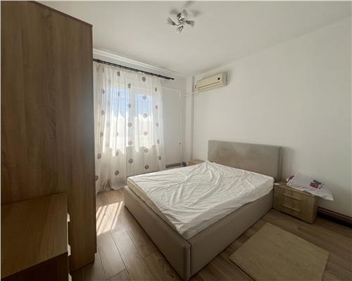 Inchiriere 3 camere spatios cu centrala termica proprie, zona Malu Rosu, Ploiesti