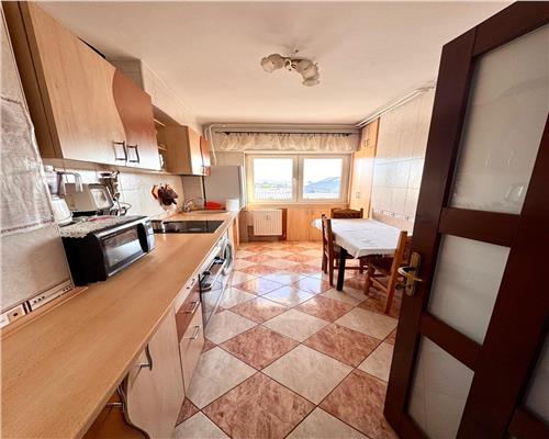 Apartament 2 camere, confort 1A devomandat, Ploiesti, ultracentral.