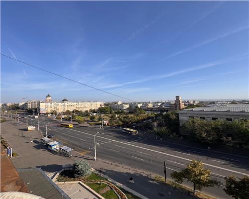 Apartament 2 camere, confort 1A devomandat, Ploiesti, ultracentral.