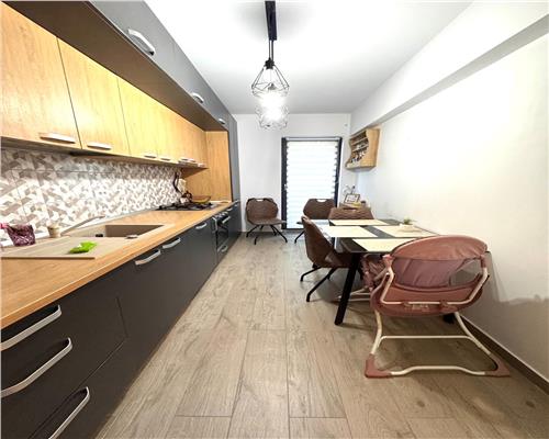 Apartament 3 camere, In Ploiesti, cartier Albert/ MRS Village.