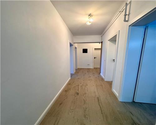Apartament 3 camere, In Ploiesti, cartier Albert/ MRS Village.