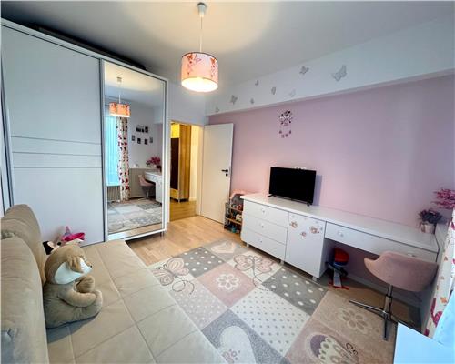 Apartament 3 camere, In Ploiesti, cartier Albert/ MRS Village.