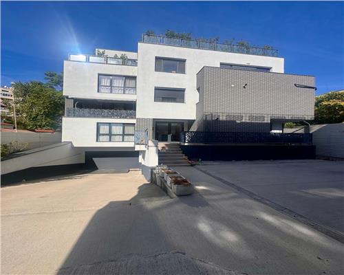 Apartament 3 camere, 3 balcoane, garaj subteran, Ploiesti, Republicii.