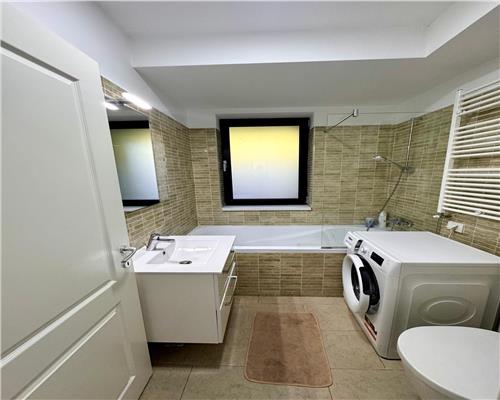 Apartament 3 camere, 3 balcoane, garaj subteran, Ploiesti, Republicii.