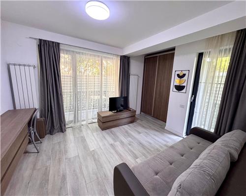 Apartament 3 camere, 3 balcoane, garaj subteran, Ploiesti, Republicii.