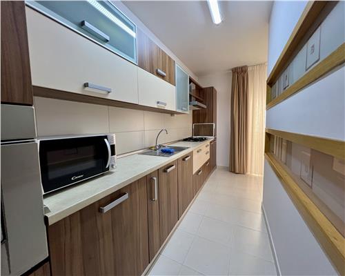 Inchiriere 3 camere, bloc nou, parcare subterana, Cantacuzino, Ploiesti