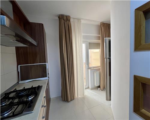 Inchiriere 3 camere, bloc nou, parcare subterana, Cantacuzino, Ploiesti