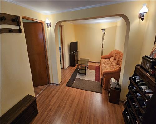 Casa 3 camere, in Seciu, aproape de Crama Seciu.