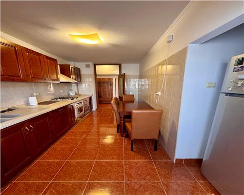 Apartament 3 camere, prima inchiriere, in Ploiesti, ultracentral