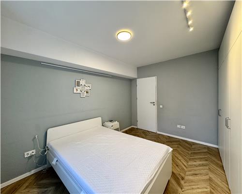 Inchiriere apartament 3 camere de lux, renovat complet, ultracentral, Ploiesti
