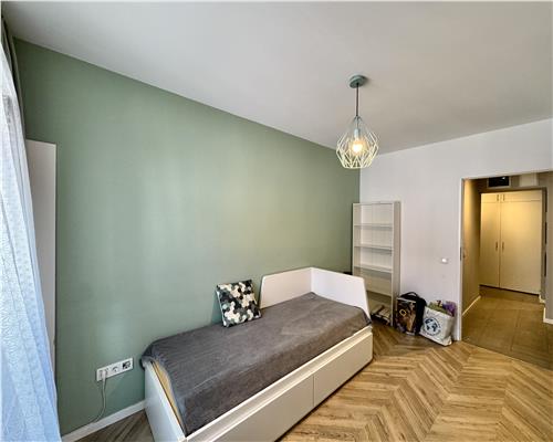 Inchiriere apartament 3 camere de lux, renovat complet, ultracentral, Ploiesti