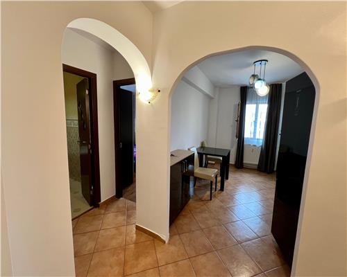 Inchiriere 2 camere, renovat, zona Cantacuzino, Ploiesti
