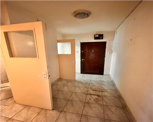 Vanzare apartament 2 camere, Zona Malu rosu, Ploiesti