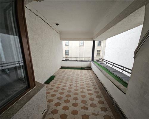 Apartament 4 camere 90mp, in Ploiesti, zona Centrala