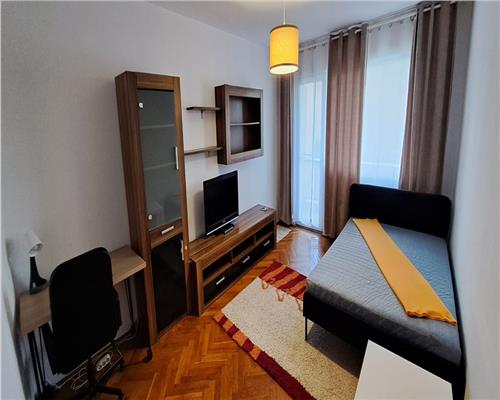 Apartament 2 camere, Ploiesti, zona Bobalna