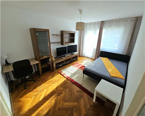 Apartament 2 camere, Ploiesti, zona Bobalna