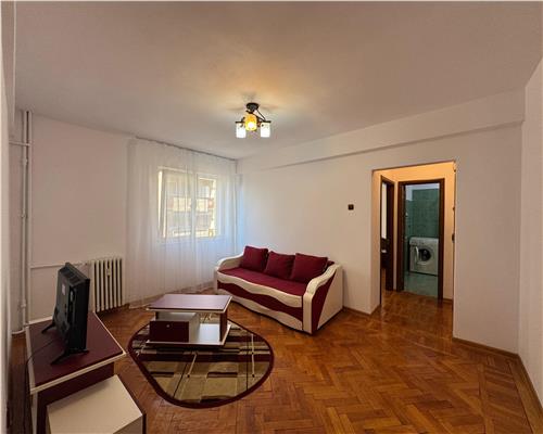 Apartament 2 camere, renovat, ultracentral, Ploiesti
