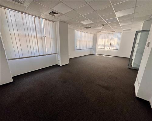 Spatiu comercial P+5, 20 locuri de parcare, Ploiesti, zona Cantacuzino