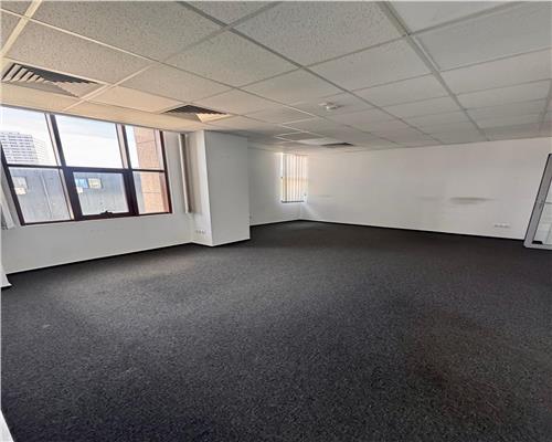 Spatiu comercial P+5, 20 locuri de parcare, Ploiesti, zona Cantacuzino