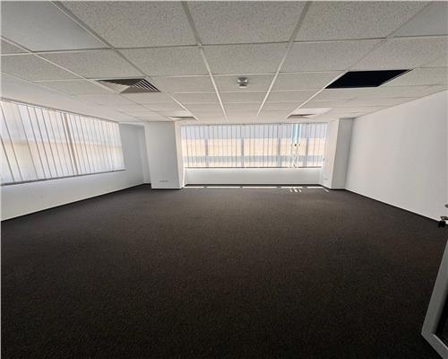 Spatiu comercial P+5, 20 locuri de parcare, Ploiesti, zona Cantacuzino