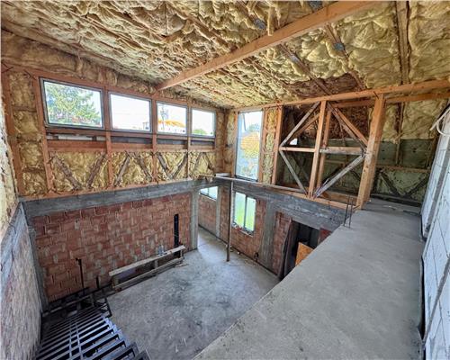Casa 4 camere plus dependinte, in Ploiesti, zona centrala