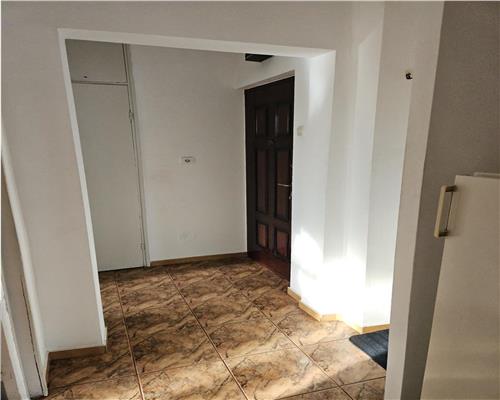 Inchiriere garsoniera, zona Mihai Bravu