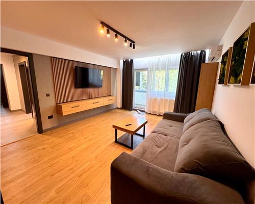 Apartament 2 camere, parcare proprie, prima inchiriere, Ploiesti, ultracentral