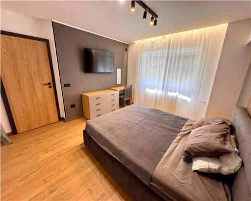 Apartament 2 camere, parcare proprie, prima inchiriere, Ploiesti, ultracentral