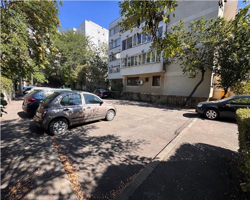 Apartament 2 camere, parcare proprie, prima inchiriere, Ploiesti, ultracentral