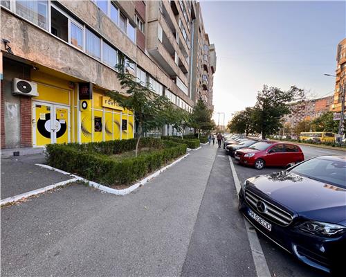 Spatiu comercial 50 mp, Ploiesti, Republicii stradal