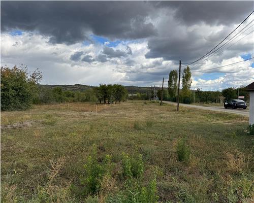 Vanzare teren intravilan 1882 mp, deschidere dubla, Boldesti Scaieni