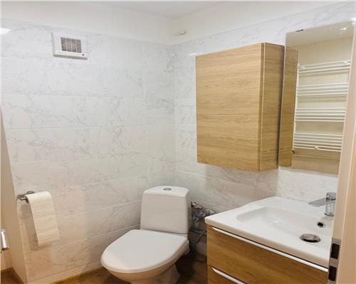 Apartament 3 camere lux , bloc 1986, parc Mihai Viteazul , Ploiesti