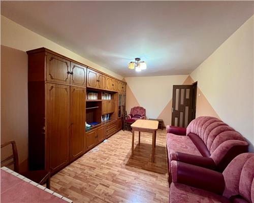 Vanzare apartament 4 camere, spatios, 9 mai, Ploiesti