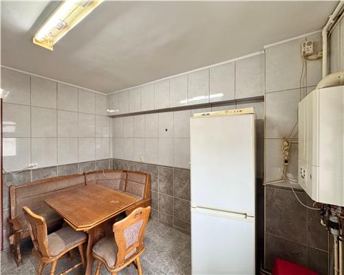 Inchiriere apartament 3 camere, centrala termica, ultracentral, Ploiesti.