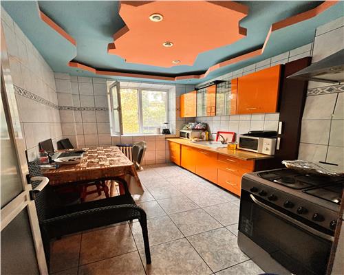 Apartament 3 camere, zona Nord, Ploiesti