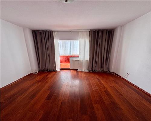Apartament 3 camere, decomandat, Ploiesti, zona Gh. Doja.