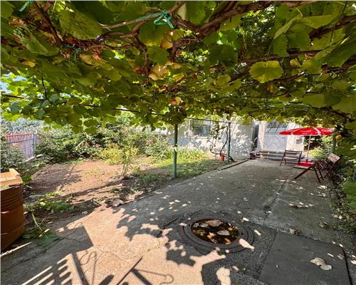 Casa 3 camere plus dependinte, in Ploiesti, zona Cantacuzino.