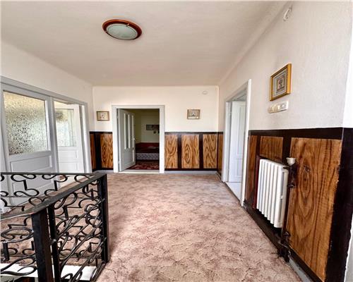 Casa 3 camere plus dependinte, in Ploiesti, zona Cantacuzino.