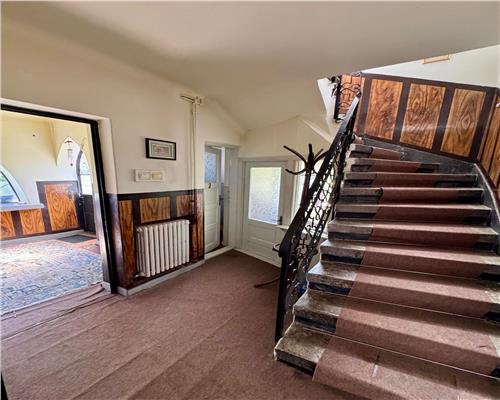 Casa 3 camere plus dependinte, in Ploiesti, zona Cantacuzino.