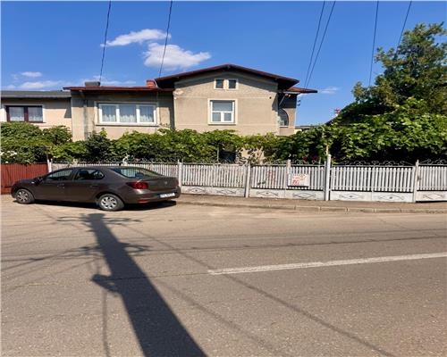 Casa 3 camere plus dependinte, in Ploiesti, zona Cantacuzino.