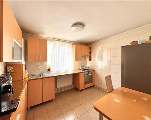 Casa P+1E, 3 camere, zona Republicii, Ploiesti