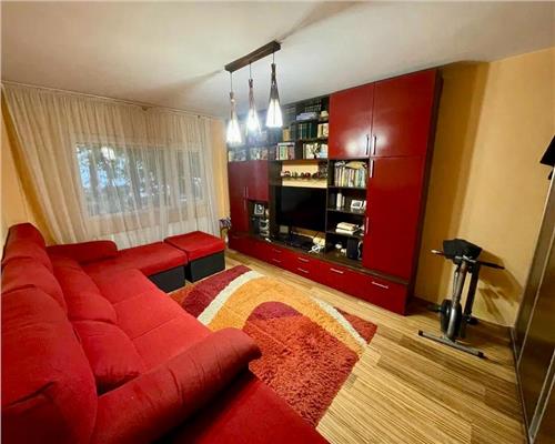 Inchiriere apartament 4 camere, zona 9 mai, Ploiesti