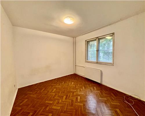 Apartament 2 camere, confort 1 circular,zona Vest, Ploiesti.