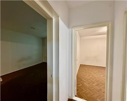 Apartament 2 camere, confort 1 circular,zona Vest, Ploiesti.