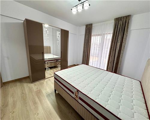 Apartament 3 camere 116 mp, 2 locuri de parcare, Ploiesti, cartier Albert.