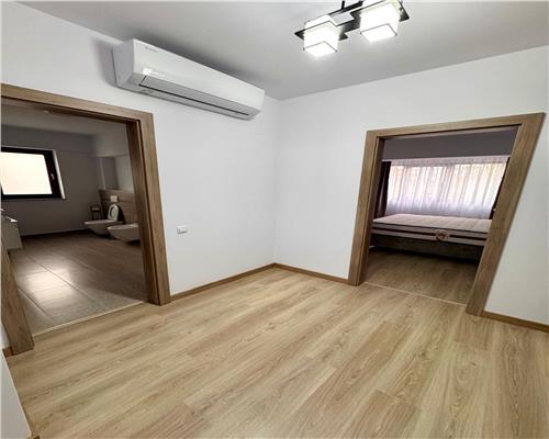 Apartament 3 camere 116 mp, 2 locuri de parcare, Ploiesti, cartier Albert.