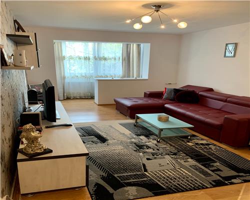 Inchiriere apartament 2 camere, decomandat, zona Vest-Baraolt, Ploiesti